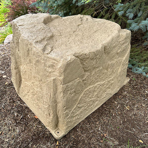 DekoRRa Faux Rock Model 124 in Sandstone in landscaping