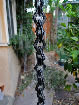 Section of Black Diamond Links Rain Chain with water flowing through