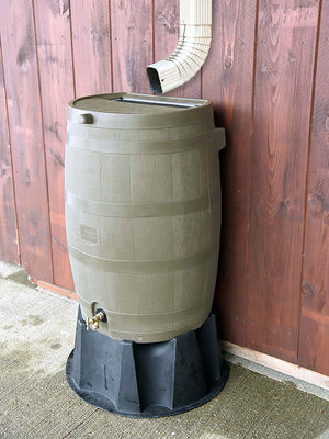 50 Gallon Wood Grain Rain Barrel with Flat Back