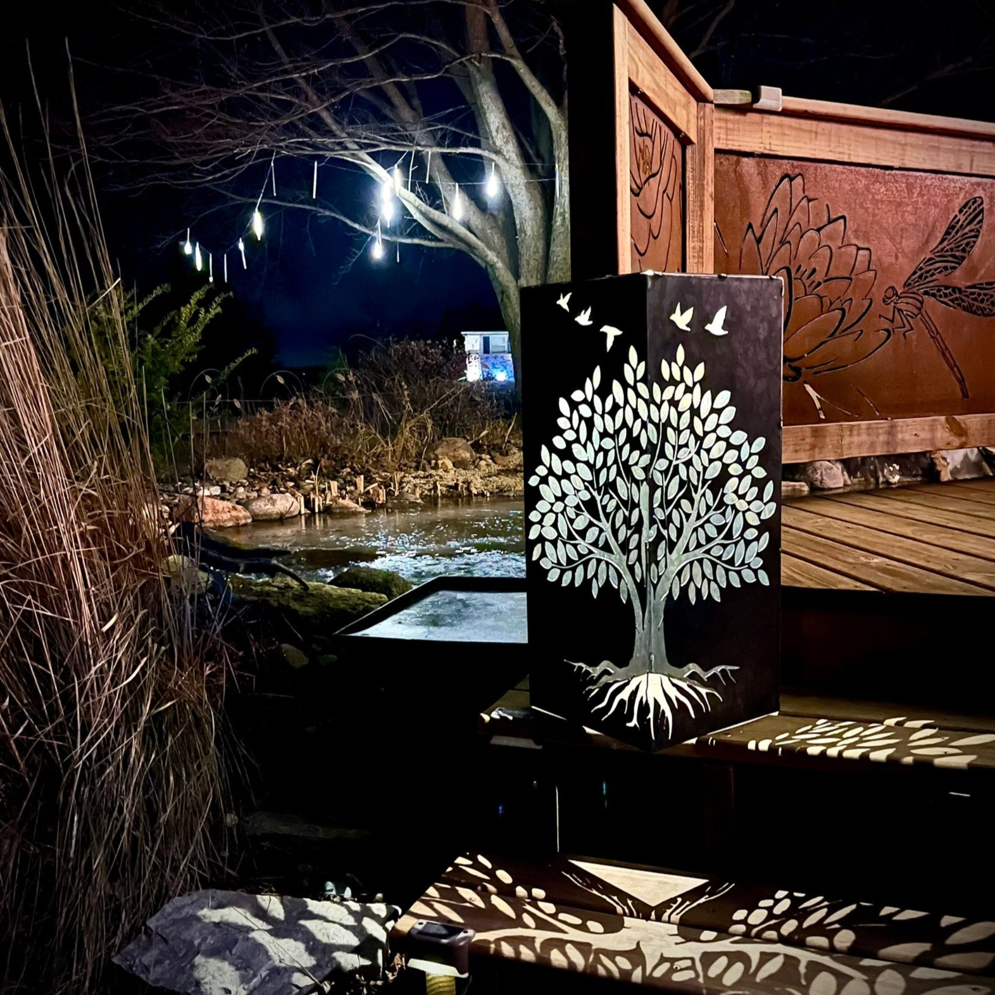 Basswood Tree Steel Luminary Pillar