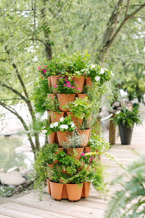 7 Tier GreenStalk Garden Leaf Vertical Planter - Basic Texture