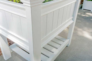 Classic Cambridge Raised Planter