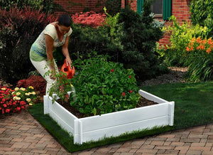 Classic Hudson 4x4 Garden Bed in yard