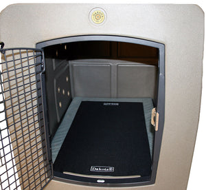 Dakota 283 G3 Kennel Mat inside kennel