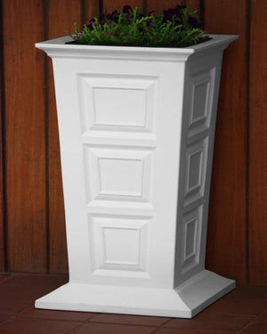 Savannah Planter with LED light
