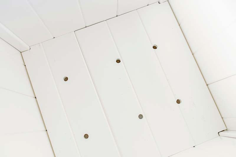 Inside Kensington Planter with Trellis